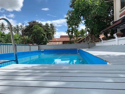 Vongprachan Backpackers Hostel