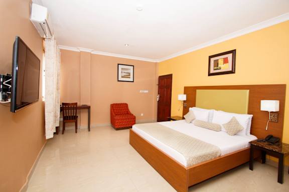 Prestige Suites Hotel