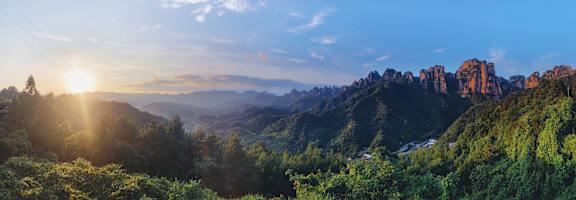 Whispering Mountains Boutique Hotel