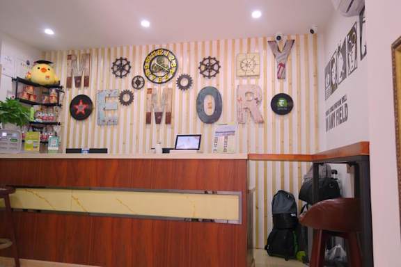 Memory Travel Hotel (West Lake)