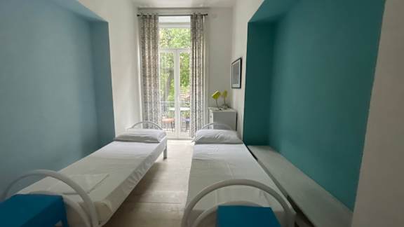 Balarm Hostel and Bar