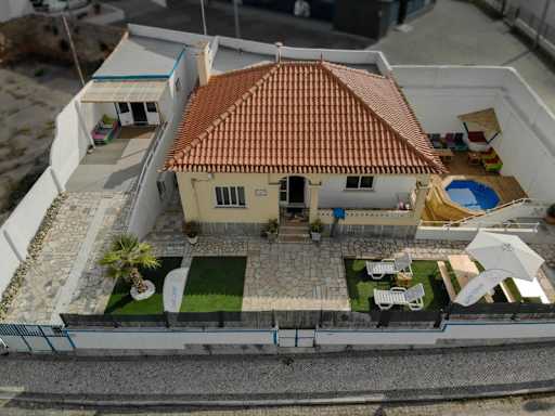 Surfers Den Ericeira