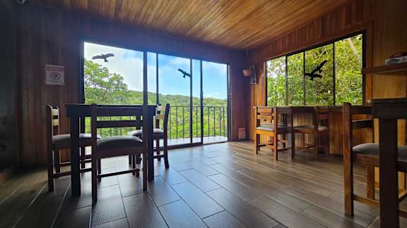 Monteverde Monkey Hostel