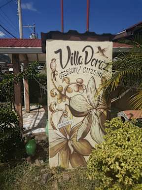 Villa Doraz