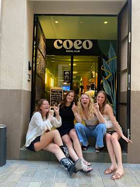 Coeo Private Pod Hostel Beatas
