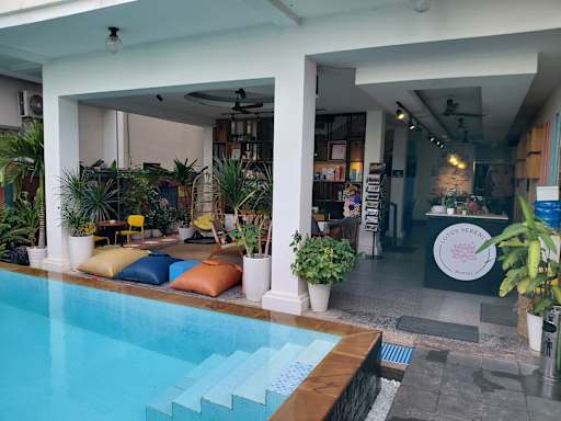 Lotus Serenity Hostel