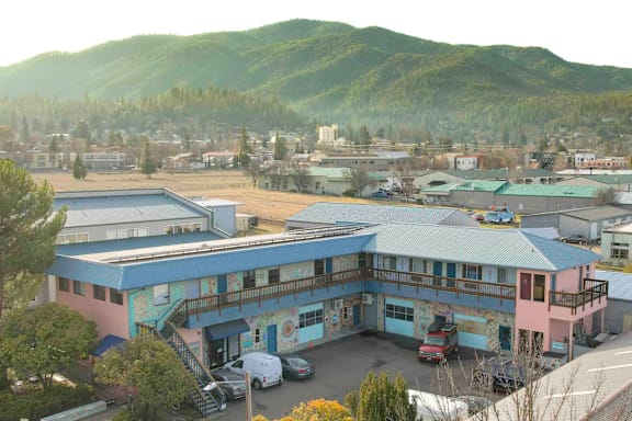 Ashland Commons Hostel