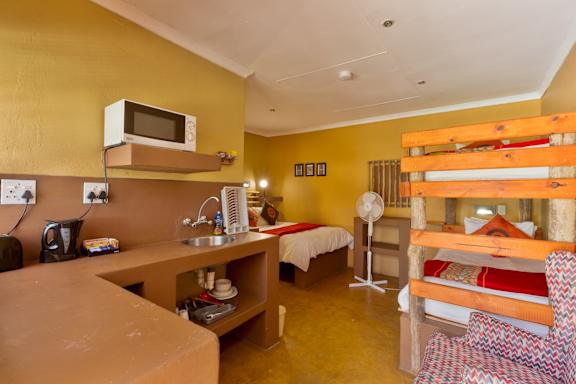 Amphitheatre Backpackers Lodge, Drakensberg - 2026 Prices & Reviews Amphitheatre Backpackers Lodge, Drakensberg - 2026 Prices & Reviews