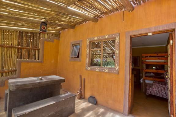 Amphitheatre Backpackers Lodge, Drakensberg - 2026 Prices & Reviews
