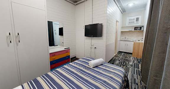 Adelaide Backpackers and Travellers inn, Adelaide - 2026 Prices & Reviews