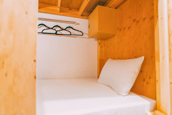 Tokyo Guesthouse HIVE, Tokyo - 2026 Prices & Reviews