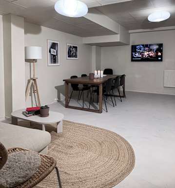 Nomad Gardet Hostel