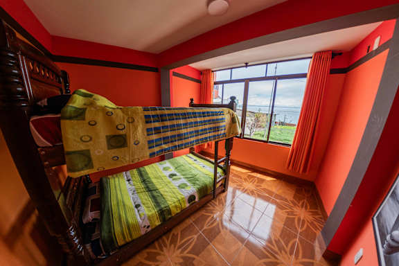 Nexus Mirasol Backpackers