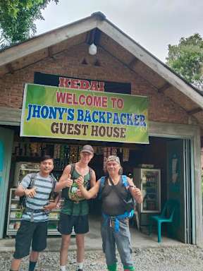 Jhony's Backpacker