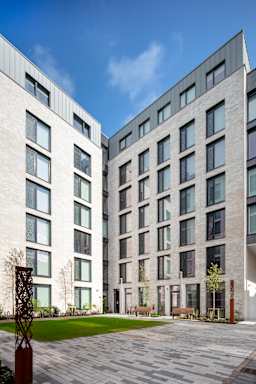Coleman Court Summer Accommodation