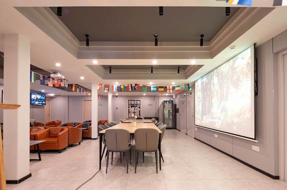 Dayin Hostel-People's Square & Old Town