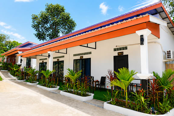 David's Hostel & Restaurant