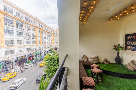 Social Safari Hostel