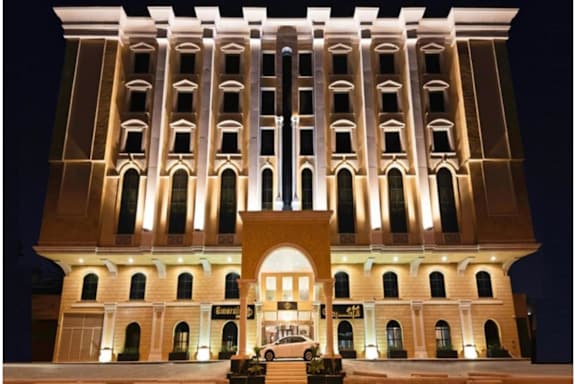 Sunday Emerald Hotel