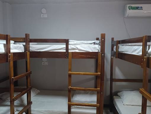 Caravan Hostel