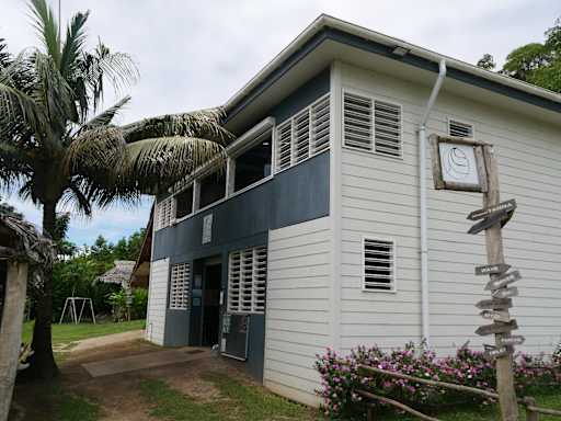 Surf Lodge
