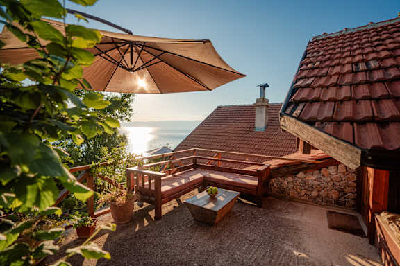Robinson Sunset House
