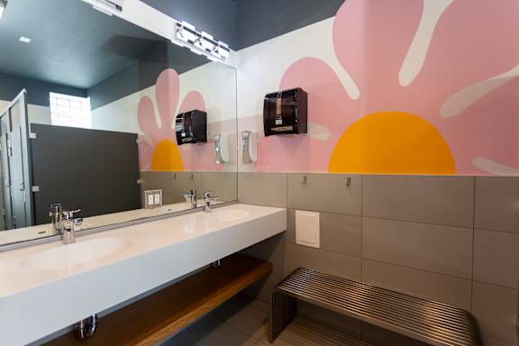 Chicago Parthenon Hostel