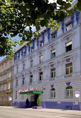 Vienna Westend City Hostel