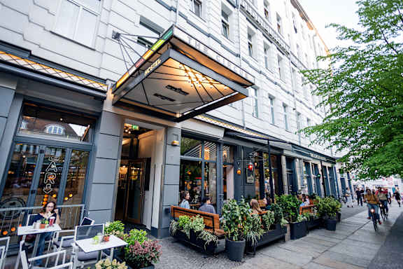Circus Hostel