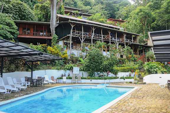 Hostel Plinio