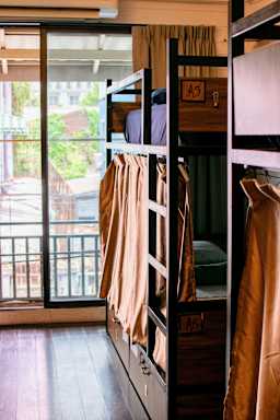 Back Home Backpackers, Bangkok 2025 Prices Reviews