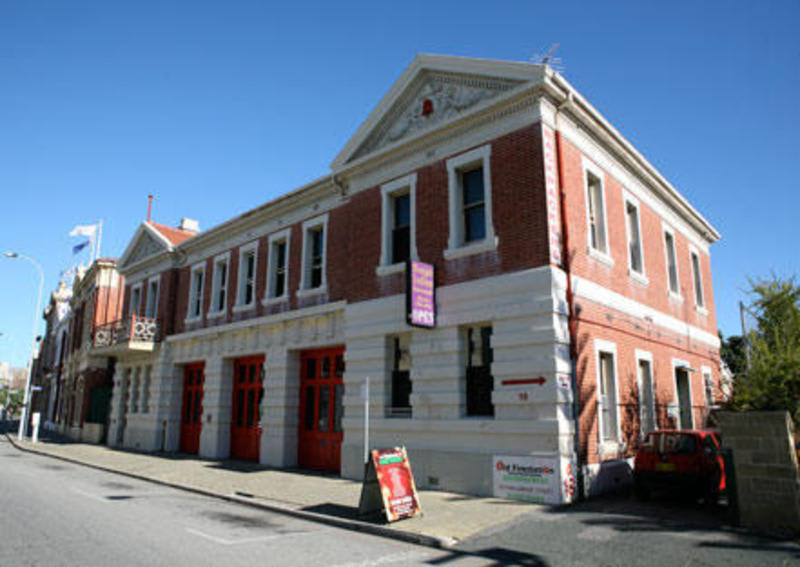 Fremantle Old Fire Station Hostel