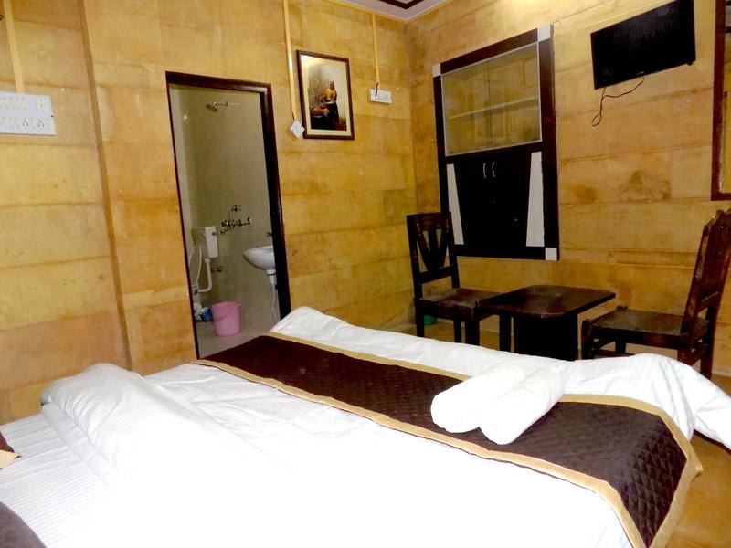 Fotiya Hotel