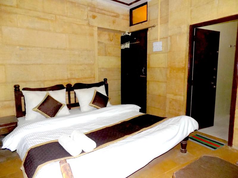 Fotiya Hotel