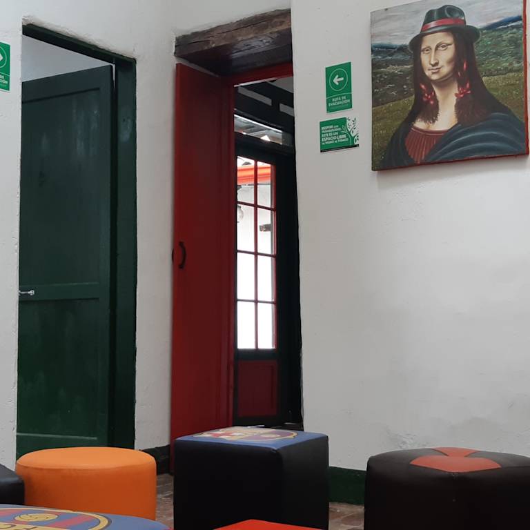 Cedron Hostel