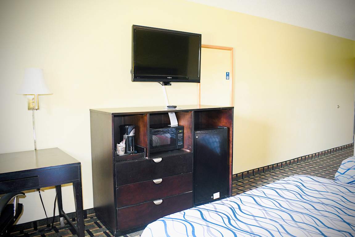 Sky Palace Inn &amp; Suites Wichita North