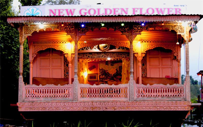 Houseboat New Golden Flower