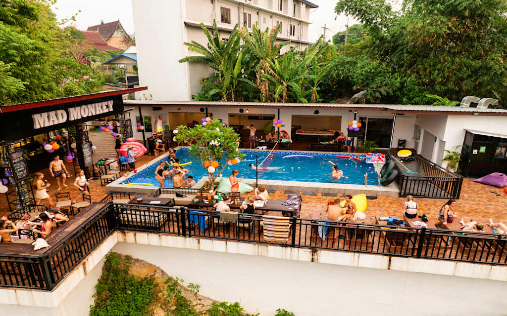 -20% 9.6 Mad Vang Vieng Vang Vieng, Laos