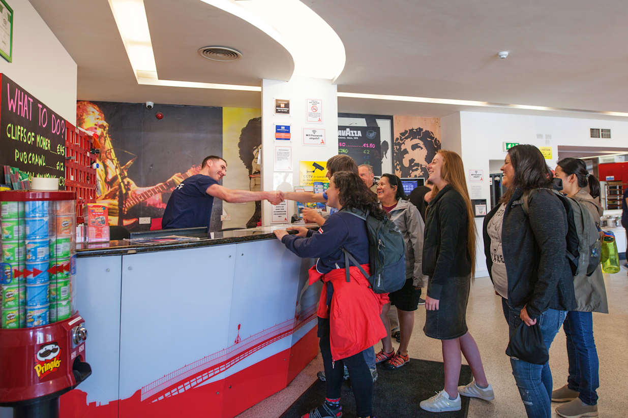 La recepción en el Abigails Hostel, Dublin, Irlanda [Foto: Hostelworld]