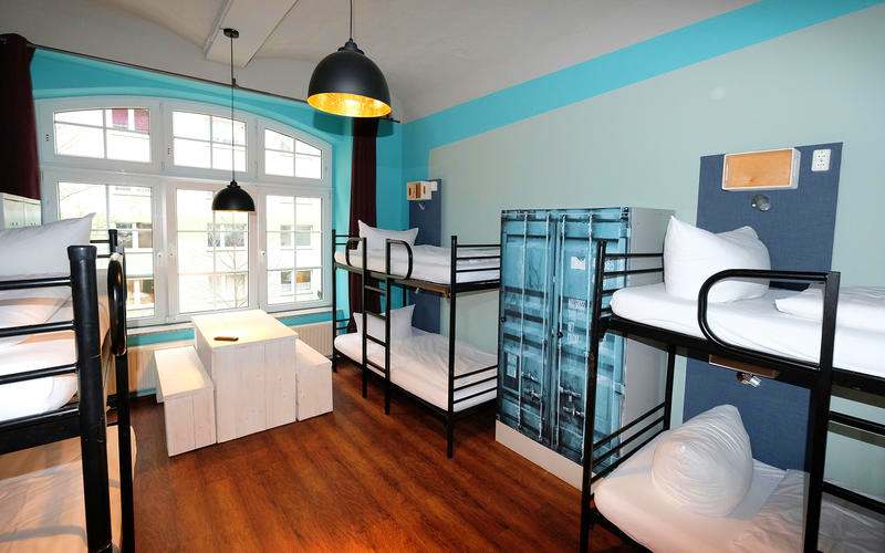 Literas en un dormitorio del Singer109 – Backpacker Apartment Hostel [Foto: Hostelworld]