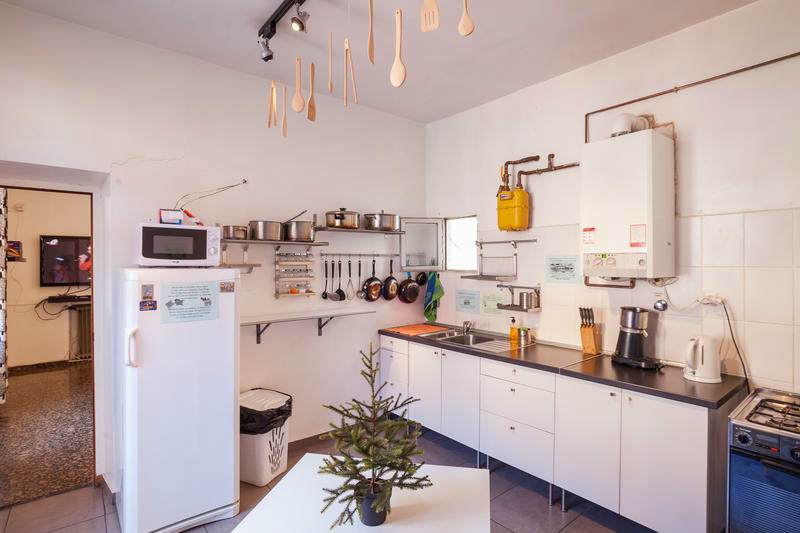 La cocina común para los huéspedes del Barbieri Sol Hostel [Foto: Hostelworld]