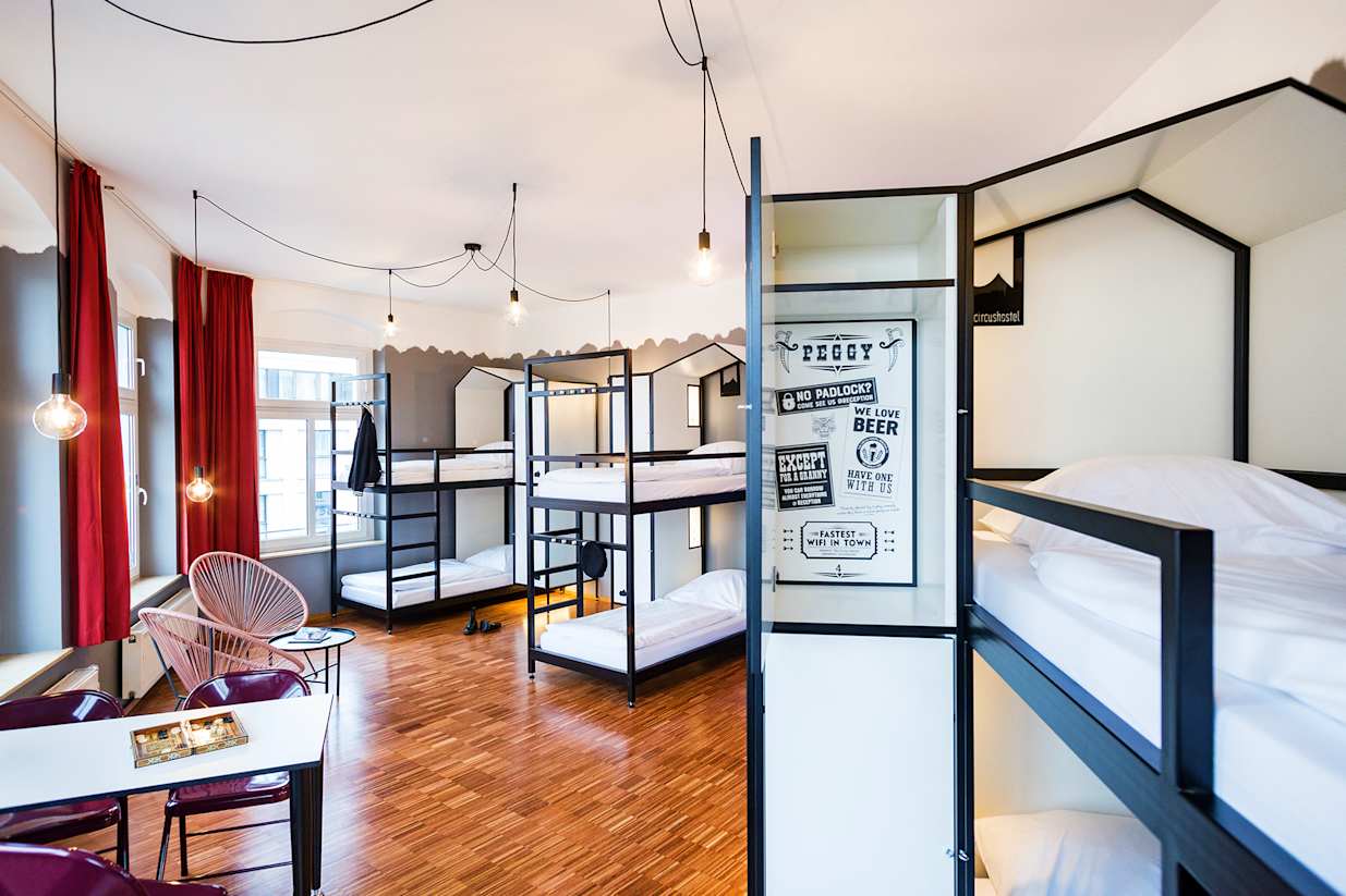 Literas en habitación compartida en Circus Hostel, Berlín [Foto: Hostelworld] 