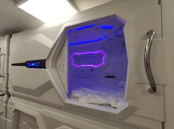 Capsule Space X - Israel