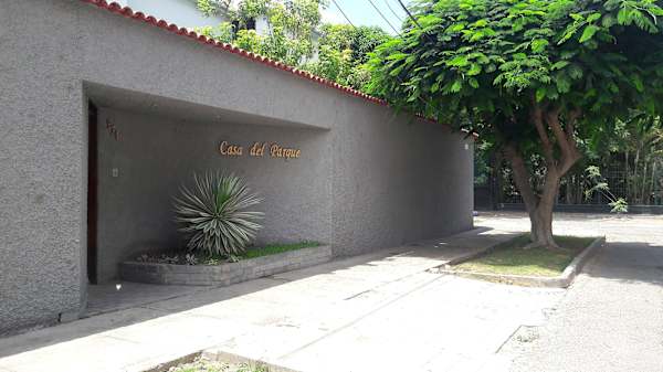 Casa Del Parque - Trujillo