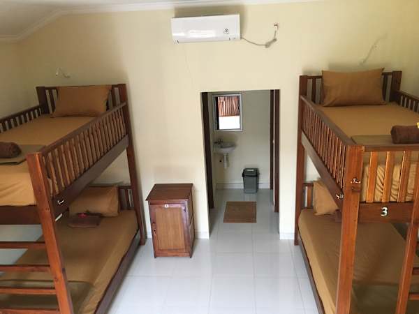Nusa Garden Hostel - Bali