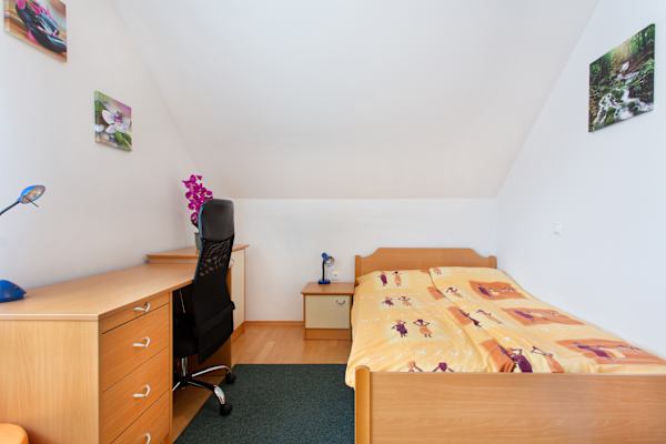 Orchid Room - Kranj