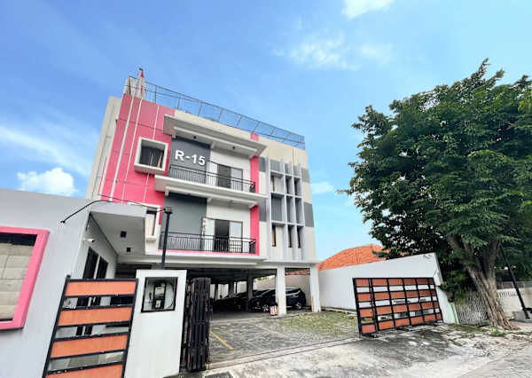 Cozynest Tenggilis - Surabaya