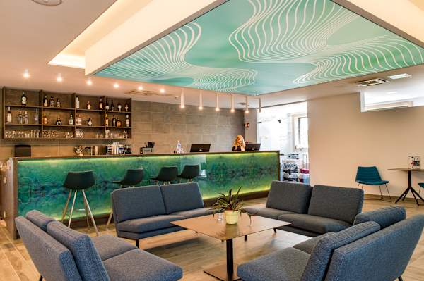 Akademia Hotel - Lake Balaton