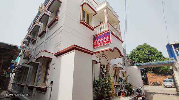 Roamers Inn - Kolkata