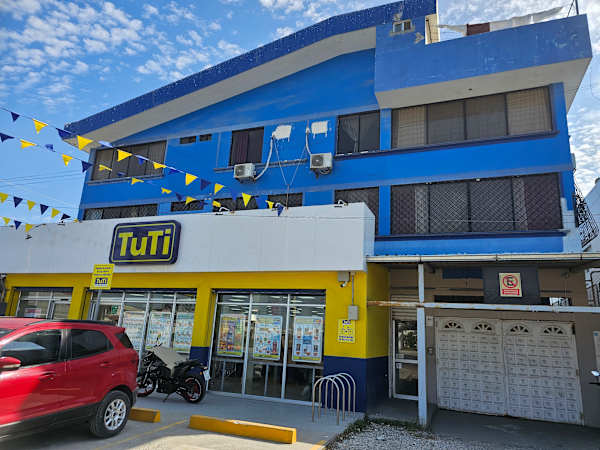 Hostal Haziel - Salinas